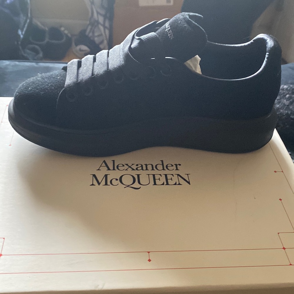 COPY - Alexander McQueen Sneakers